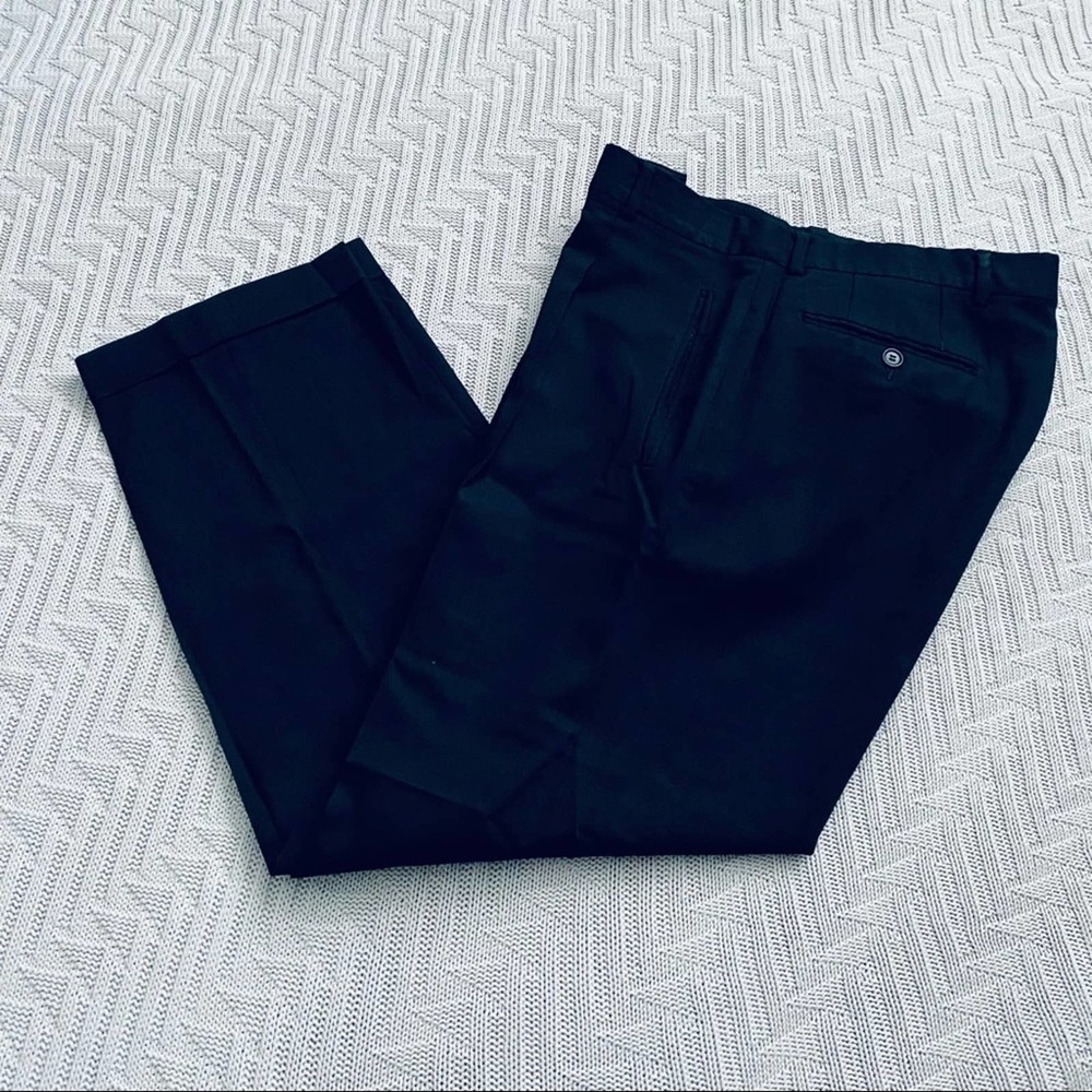 Hugo Boss solid black dress pants